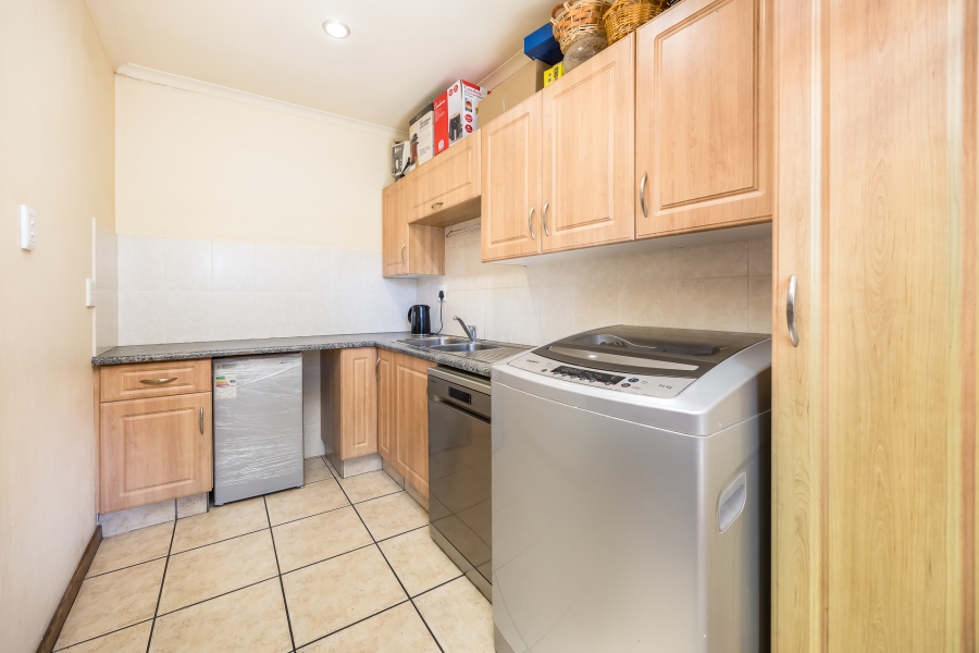 4 Bedroom Property for Sale in Sonnekuil Western Cape